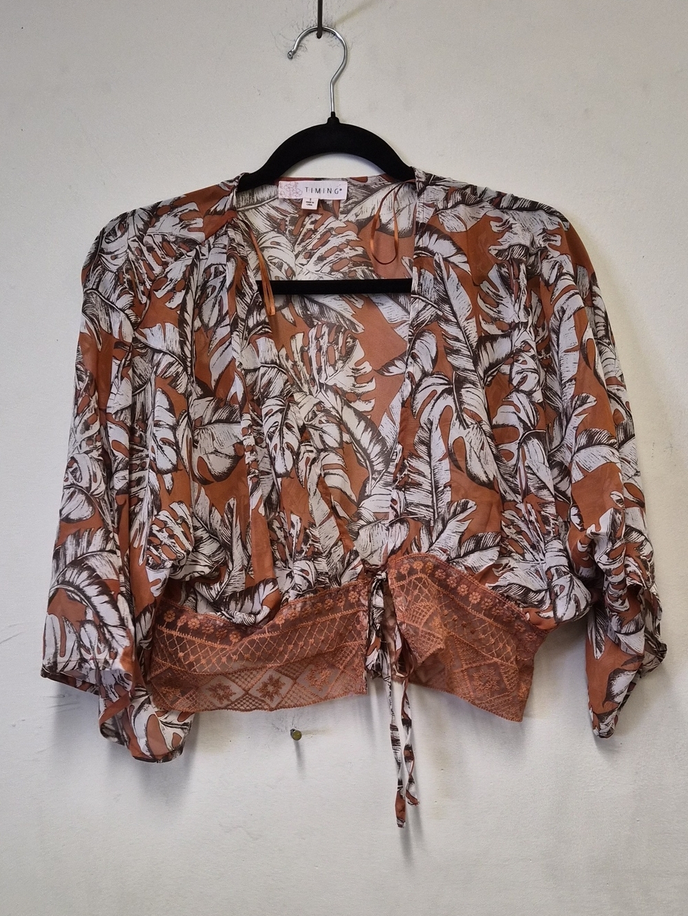 Timing Rust and White Botanical Tie-Front Blouse Size S